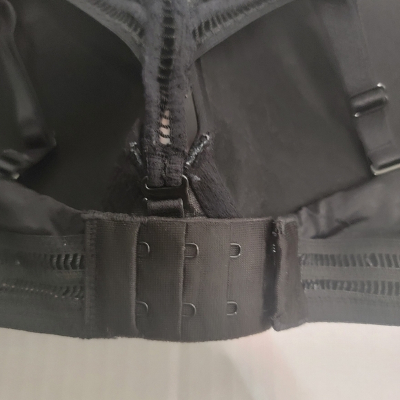 Victoria's Secret Bra 36D Very Sexy Push-Up Bralette Halter Removable Lace Black - Picture 4 of 11